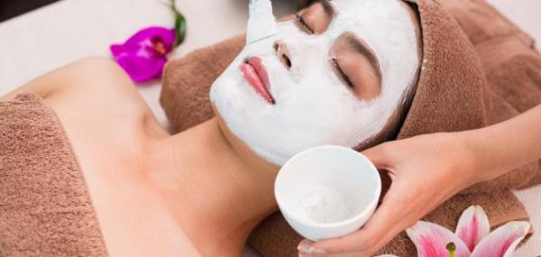 الاستعمالات التجميلية المذهلة للنشا