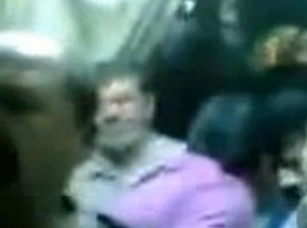 لحظة القبض على الرئيس مرسي