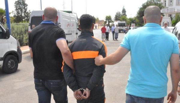 الناظور .. اعتقال ثلاثة شبان مغاربة على خلفية مقتل مهاجر أفريقي طعنا بالسلاح الأبيض 