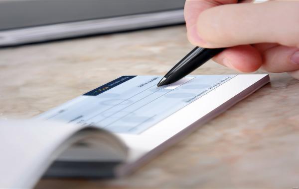 ما هز ما حط : مسؤول كبير يستولي على 164 مليار .. " ولي ضربو تمارة هزهم الما "