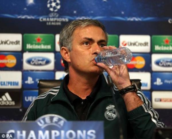 مورينيو "مستمر" مع ريال مدريد حتى 2016