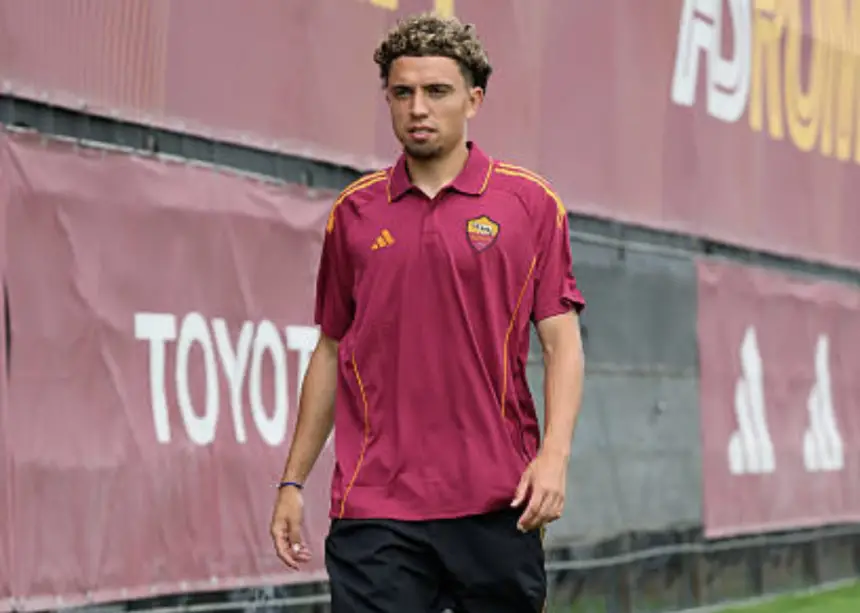 الجامعة تلجأ إلى الفيفا بسبب امتناع روما عن تسريح العيناوي