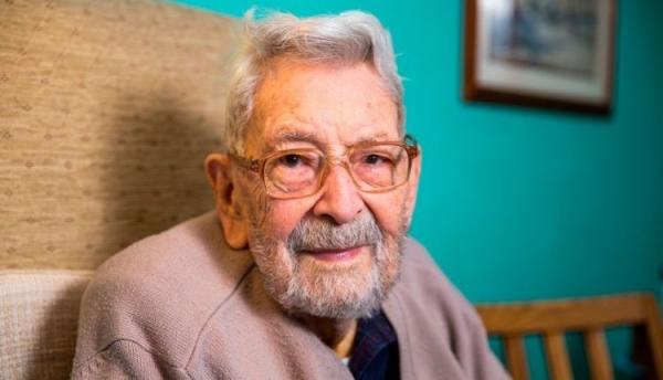 وفاة عميد البشرية عن سن يناهز 112 عاما