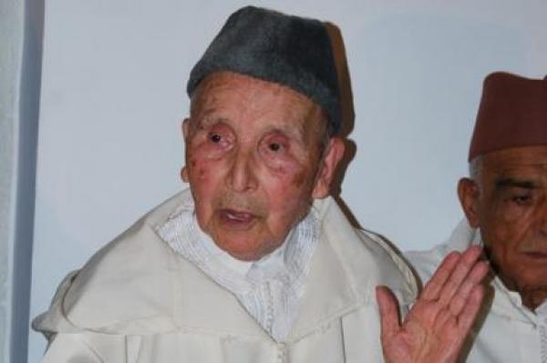 الملك يعزّي أسرة العلامة المرحوم أحمد الغازي الحسيني