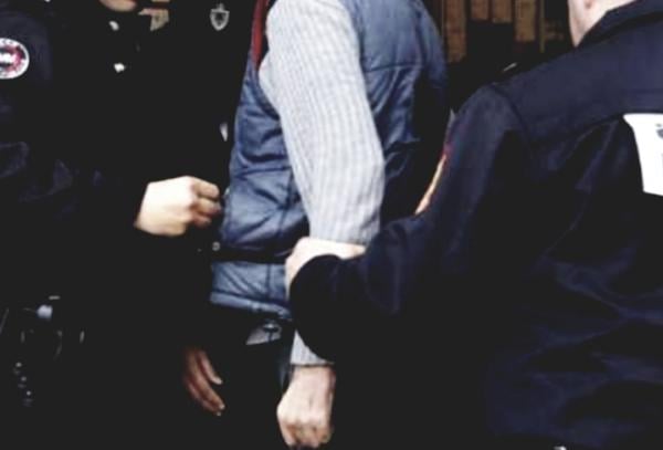 فضيحة تهز مراكش...عون سلطة يمارس الجنس على مطلقة