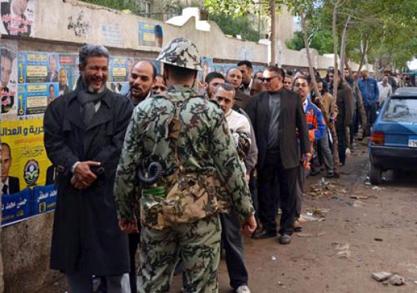 توقعات بنسبة تأييد كاسحة للاستفتاء على الدستور المصري