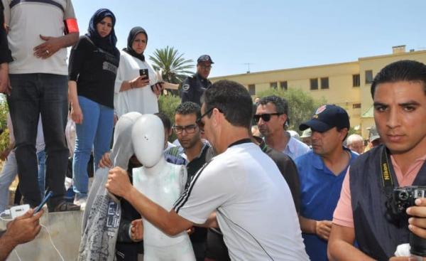 بالصور ... إعادة تمثيل جريمة اغتصاب وقتل الطفل "رضى" بمكناس وسط غليان شعبي