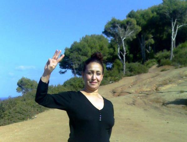 الشرطة تدخل على خط قضية "مليكة مزان" و دعوتها ل"قطع رؤوس العرب" و هذا ما وقع اليوم!