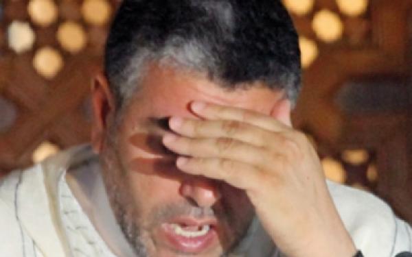 الرميد يصاب بانهيار عصبي بعد رؤيته لأثر الاصطدام على جثمان الراحل عبد الله باها