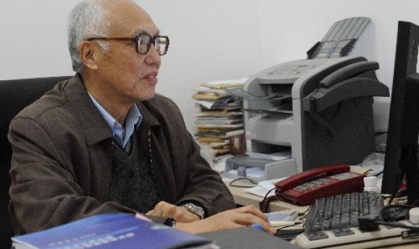 وفاة "مخترع سكين غاما" بسبب فيروس كورونا