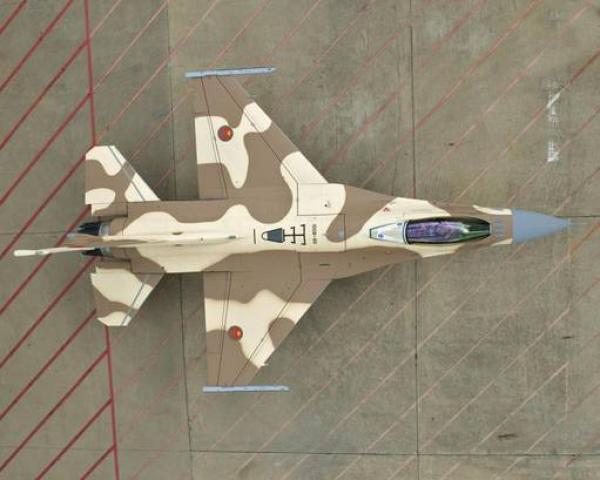 غياب الأدلة على وفاة ربان الطائرة "إف 16" في اليمن يحيي الأمل في العثور عليه حيا