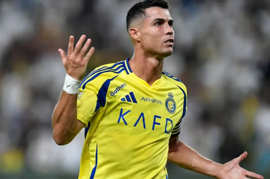 "زلزال" في الدوري السعودي.. السلطات توجه رسالة قاسية لرونالدو وتُظهر "العين الحمراء"