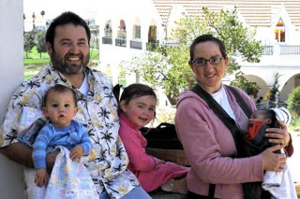 المغرب مطالب بدفع 15 مليار للمبشرين المطرودين من عين اللوح