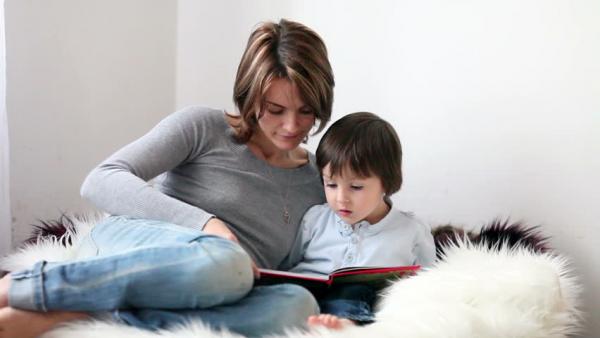 وظيفة ب (140 دولار) في الساعة لمساعدة الأطفال على الاستعداد للامتحانات أثناء نومهم