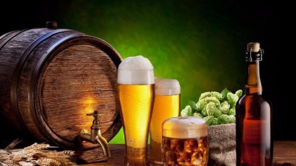 علماء يكشفون مضار شرب البيرة على صحة الإنسان