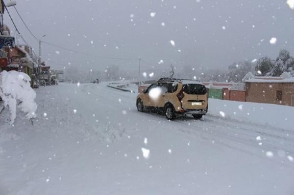 نشرة إنذارية خاصة من المستوى البرتقالي: أمطار عاصفية وتساقطات ثلجية كثيفة من الإثنين إلى الأربعاء