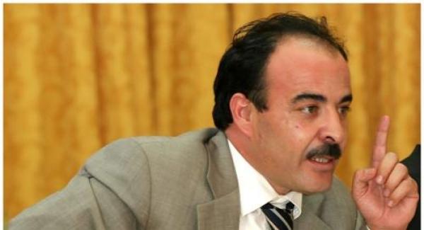 حرب دستورية بين العماري وأحزاب الأغلبية