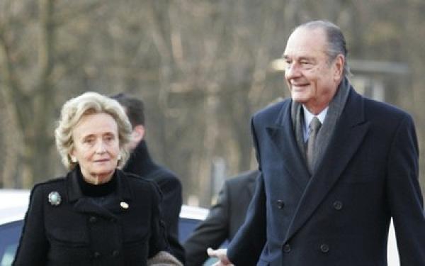 جاك شيراك و زوجته يختاران هذه المدينة المغربية لقضاء عطلتهما الصيفية