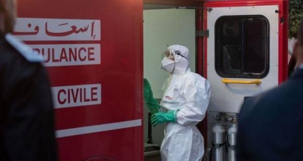 بالفيديو... مستشفى ميداني يتحول إلى "ديكور" ومرضى يصرخون:" ياوزير وياوالي مابغاوش يستقبلونا ومابغاوش يعطيونا دوا، واش نشرو كورونا"!