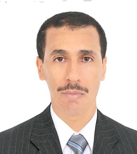 هواتف جوالة تَشْدو بالموسيقى في صلاة التراويح