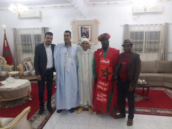 بمبادرة من وزارة الثقافة فرقة صحراوية تشارك في مهرجان دولي وسفير المغرب بتشاد يثني عليها