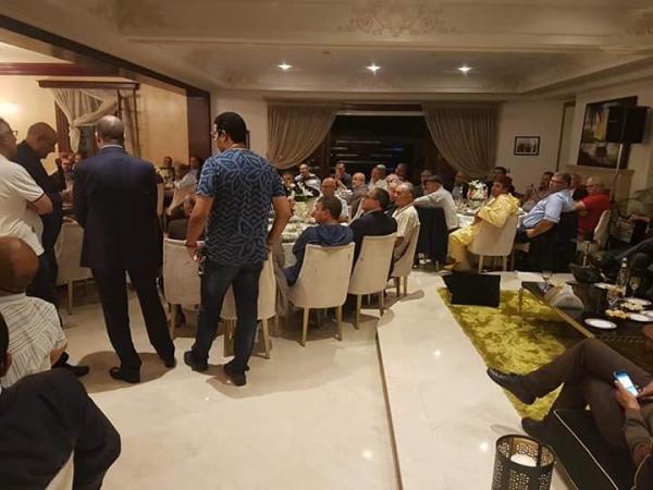 بالصور : قيادة الاستقلال تجتمع في حفل عشاء باذخ بحضور نزار بركة تحضيرا للمؤتمر
