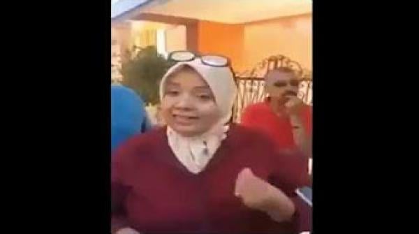 مؤسسة خاصة تفرض على التلاميذ شراء بذلة تحمل "شعار" المؤسسة وأوليائهم يحتجون