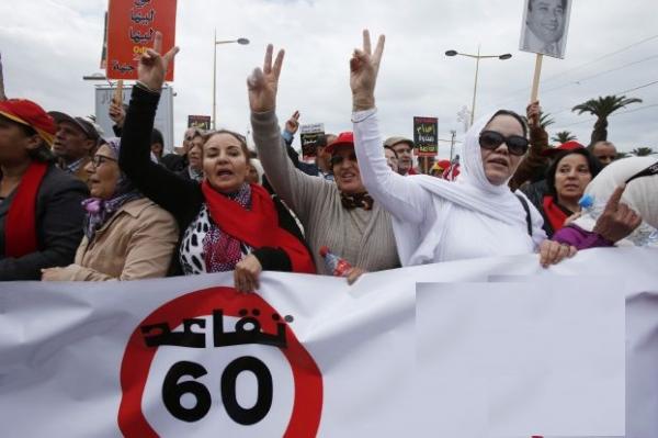 الاضراب يشل حركة النقل بالرباط و الدار البيضاء و يهدد خزينة الدولة بخسائر مادية كبيرة