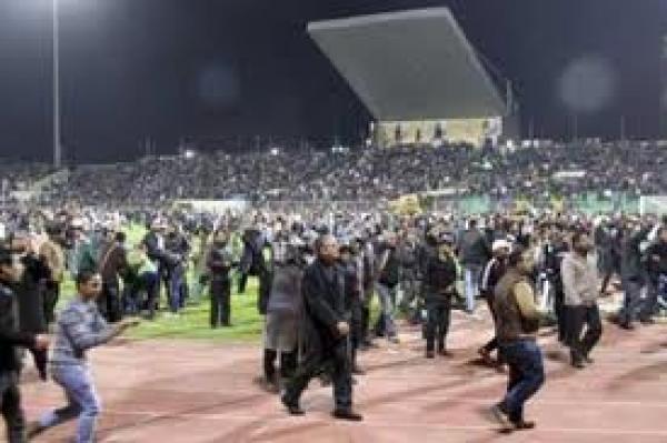 رئيس الوزراء يقيل مجلس إدارة الاتحاد المصري لكرة القدم ويحيله للتحقيق