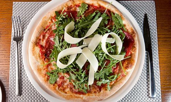 مطعم إيطالي في أبوظبي يعلن عن مبادرة «ادفع ما تشاء»