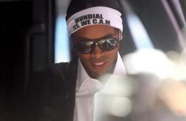 رونالدينيو: مراكش طريقي لمونديال 2014