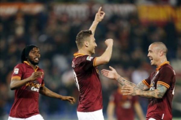 هدف توتي أمام مانشستر سيتي يدخله تاريخ "دوري الأبطال"