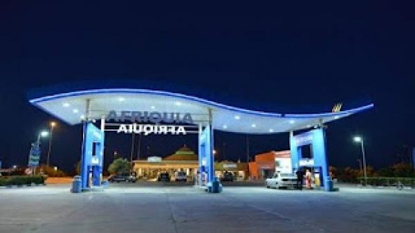 مغاربة يدعون لمقاطعة محطات الوقود افريقيا