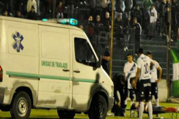 بالفيديو ...وفاة  لاعب كرة قدم أرجنتيني بعد تعرضه لأزمة قلبية