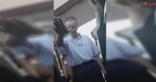 بالفيديو ..مدير ثانوية بفاس يهين تلميذة و ينعتها ب"خانزة الشوال" و أخرى "بالموسخة"