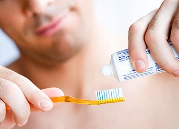 احذر تنظيف الأسنان بعد كل وجبة!