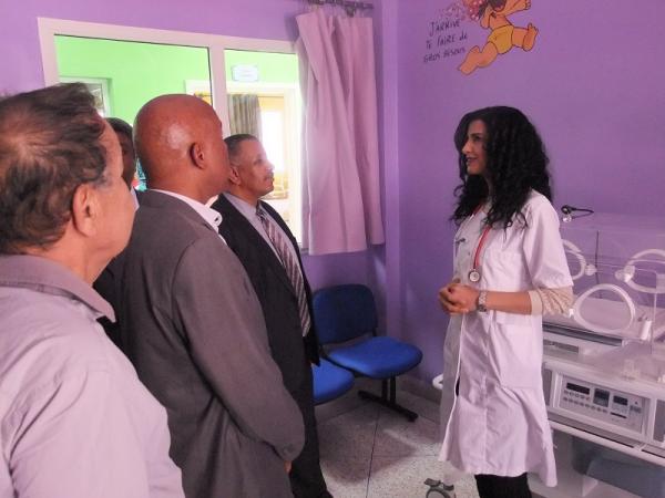 طبيبة أطفال مغربية تحول جناح مستشفى زاكورة لجناح نموذجي بمجهودات شخصية