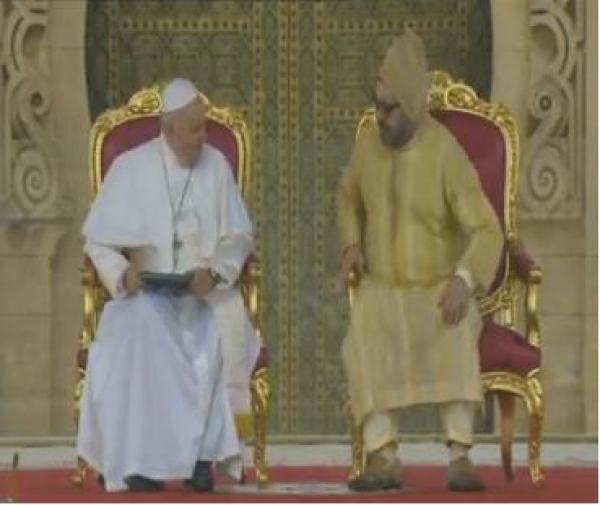 مباشر: كلمة الملك محمد السادس والبابا فرانسيس في ساحة حسان