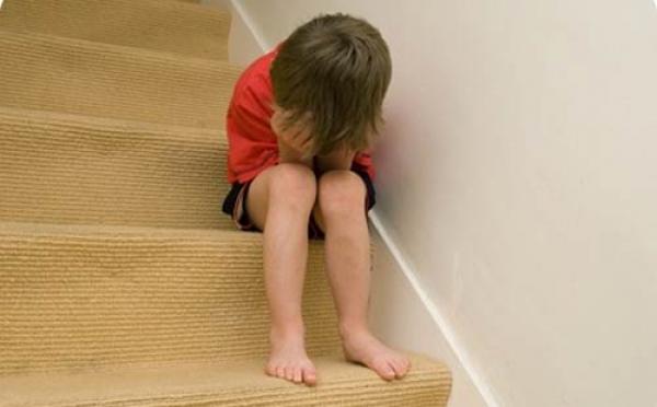 الشرطة تحقق مع قاصر متهم باغتصاب طفل عمره 9 سنوات