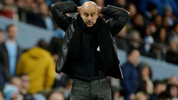 "غوارديولا" قلق بسبب عدم جاهزية فريقه لاستئناف الدوري