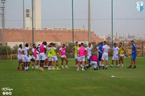 اتحاد طنجة يلغي حصته التدريبية بسبب شكوك حول إصابة لاعبيه بكورونا