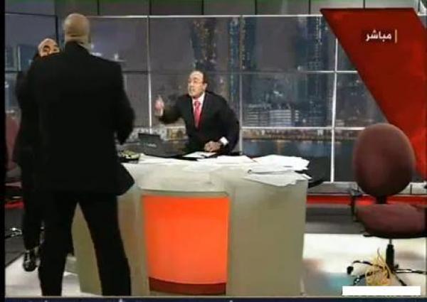 استديو برنامج الاتجاه المعاكس يتحول إلى حلبة مصارعة «فيديو»‏