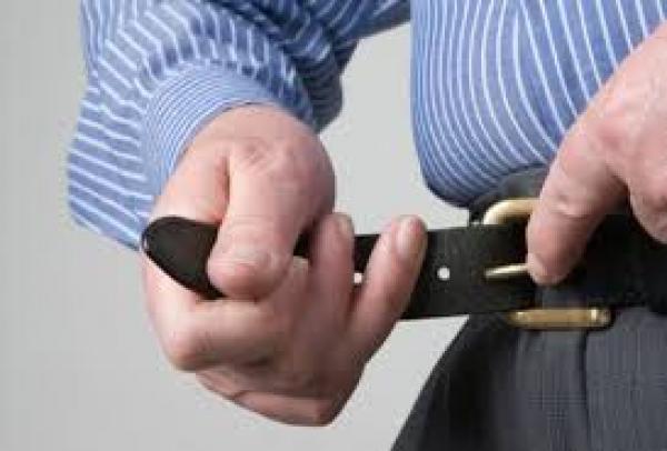 حذار الحزام الضيق انه يسبب السرطان