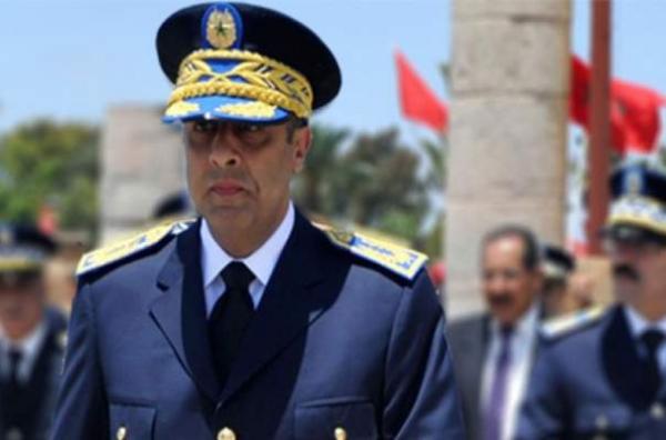 هذا هو قرار "الحموشي" بعد نشر فيديو لمعاناة زوج بسبب بُعد زوجته الشرطية