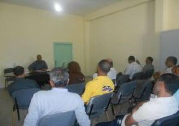 مسؤول التدبير المفوض يحمل شركة المناولة ومجلسي  اليوسفية والشماعية مسؤولية أزمة قطاع النظافة بالمدينتين