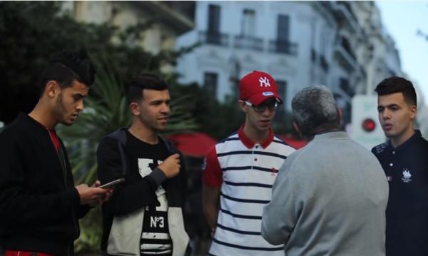 شاهد ردة فعل الجزائرين بعد معرفة جنسية مغربي وسط شوارع الجزائر