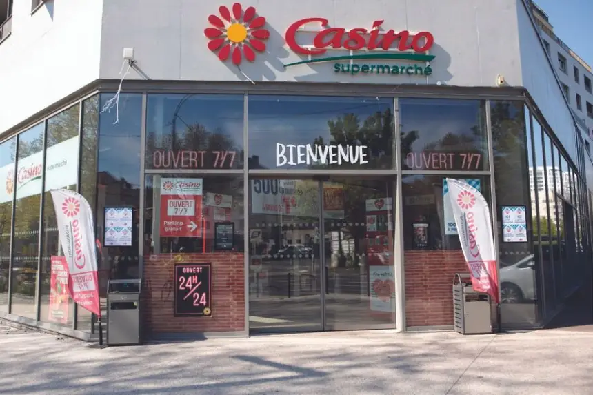 شركة عالمية تستعد لافتتاح 210 أسواق ممتازة بالمغرب ووزير سابق وراء الصفقة