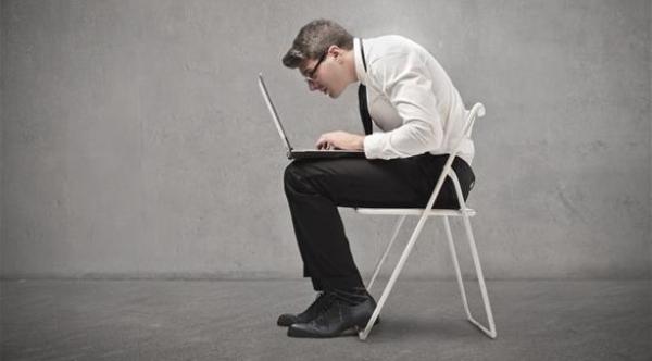 5 عادات صحية لا تقل ضرراً عن التدخين