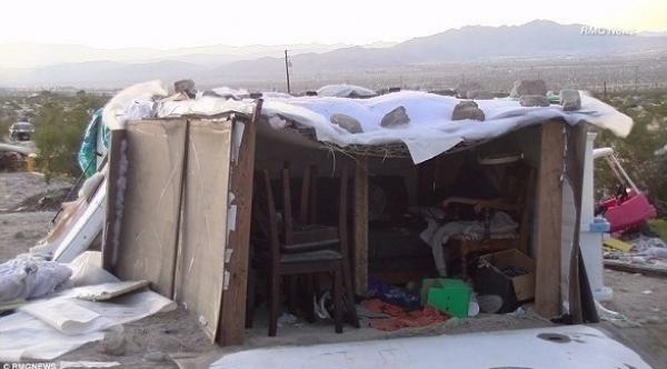 القبض على زوجين احتجزا أطفالهما في "صندوق" لأربع سنوات