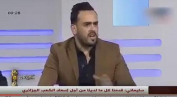 جزائري يتمنى إقصاء المغرب و مصر و تونس .. و يشجع بوركينافاصو !!!
